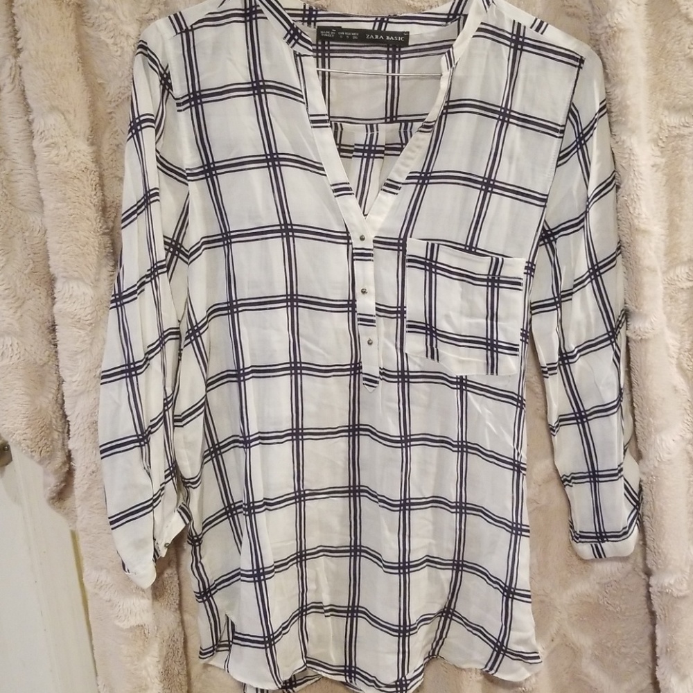 ,Zara Basic Top S. B012 - image 1